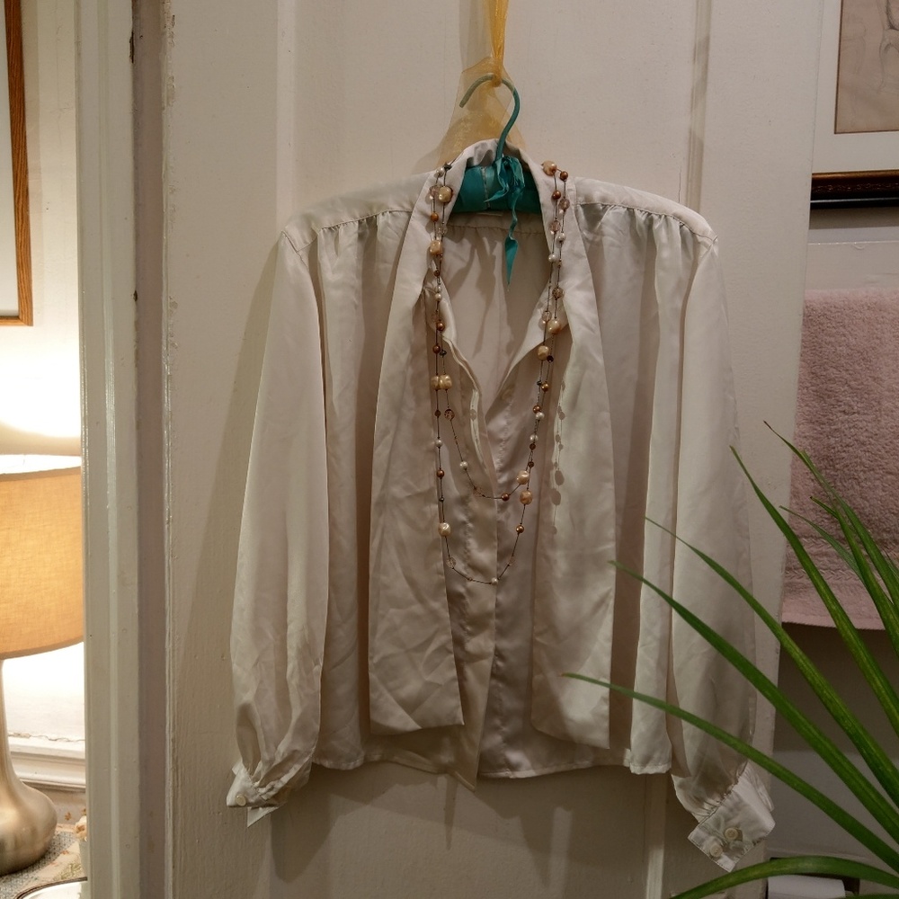 Halston blouse